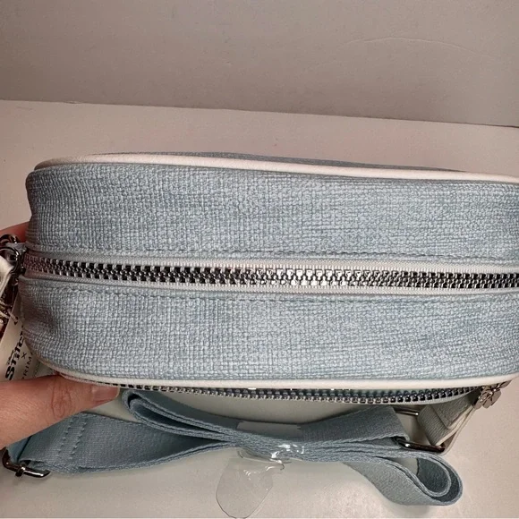 NWT Disney x Primark Stitch Crossbody Bag, or Camera Bag. Hibiscus pattern - Picture 9 of 15